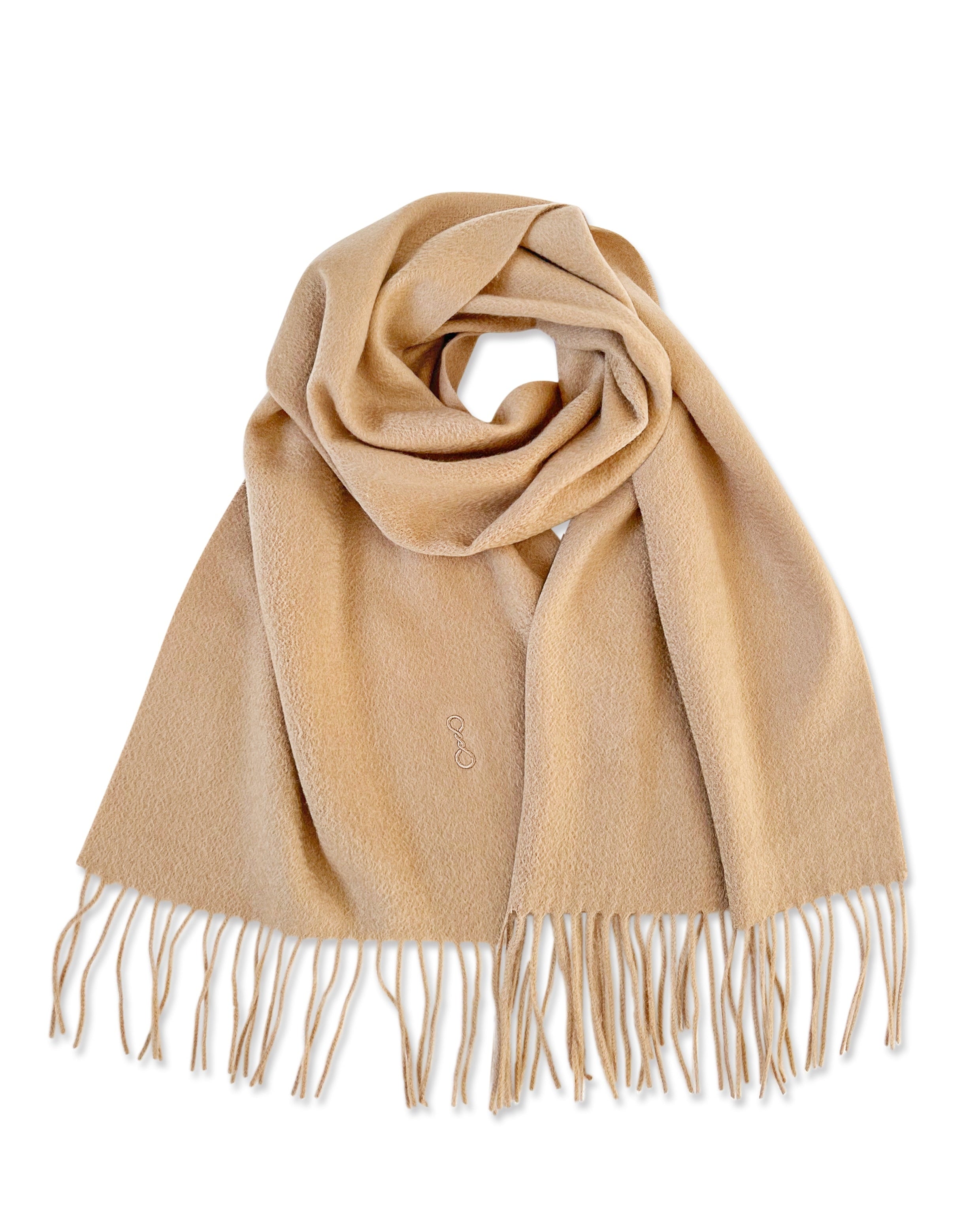 #color_timeless beige