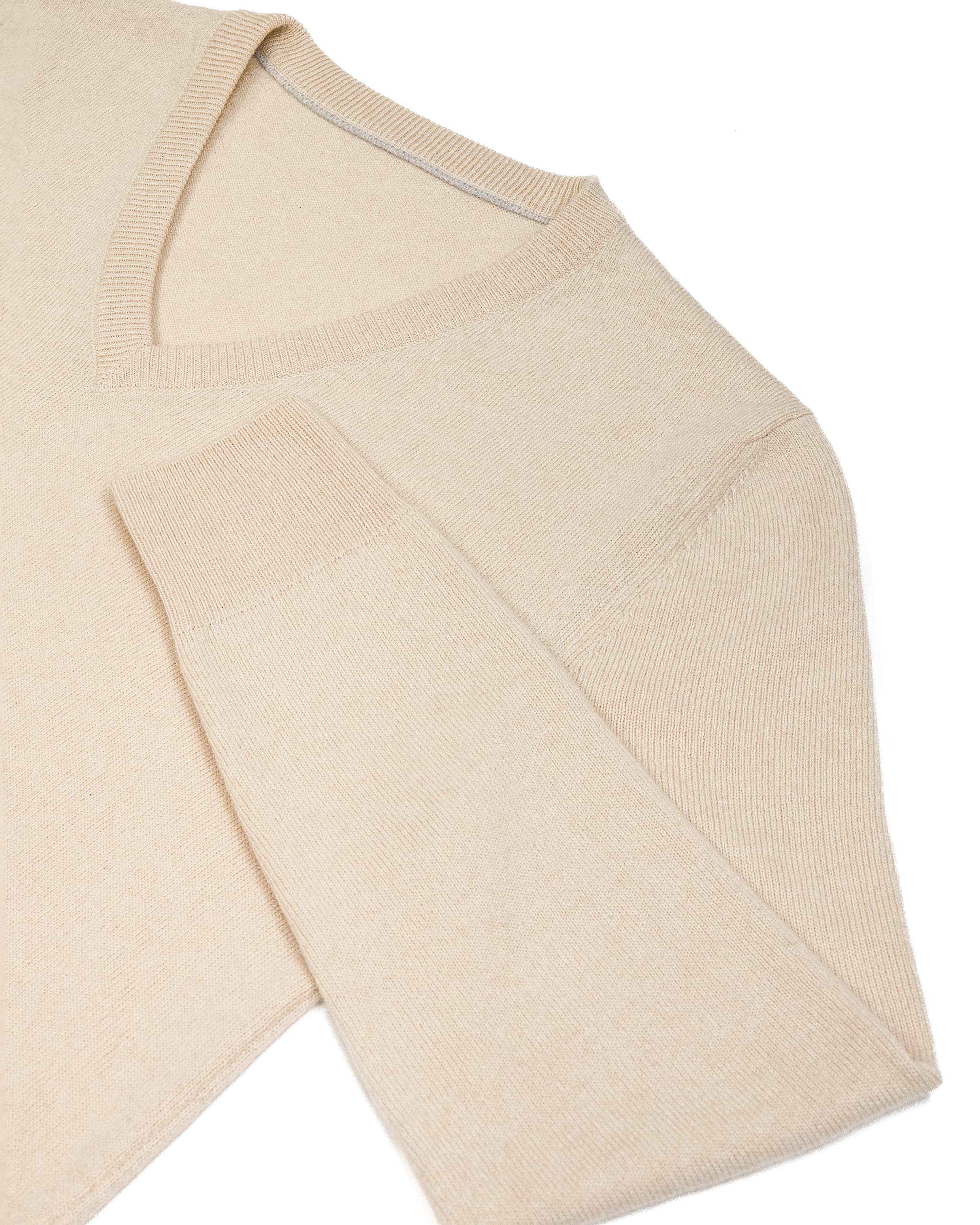 #color_timeless beige